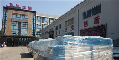 百強洗滌設備-洗脫機，烘干機，燙平機發貨四川